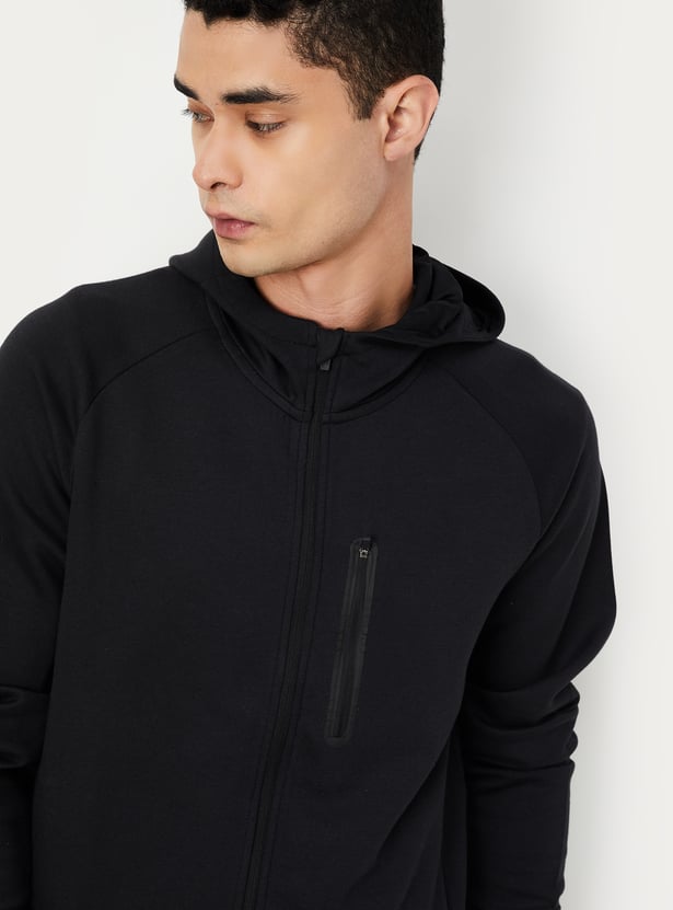 Men Solid Hooded Sweatshirt