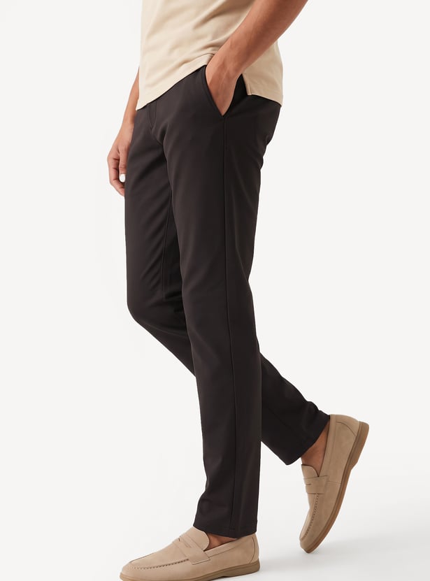 Men Solid Slim Fit Chinos