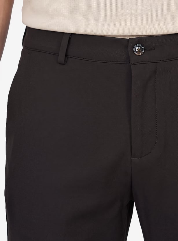 Men Solid Slim Fit Chinos