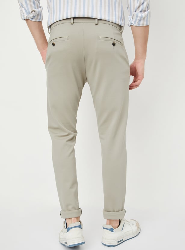 Men Solid Slim Fit Chinos