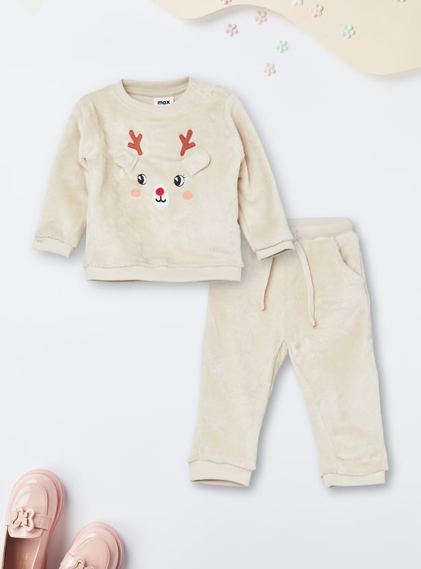 Girls Reindeer Appliue Fuzzy Jogger Set