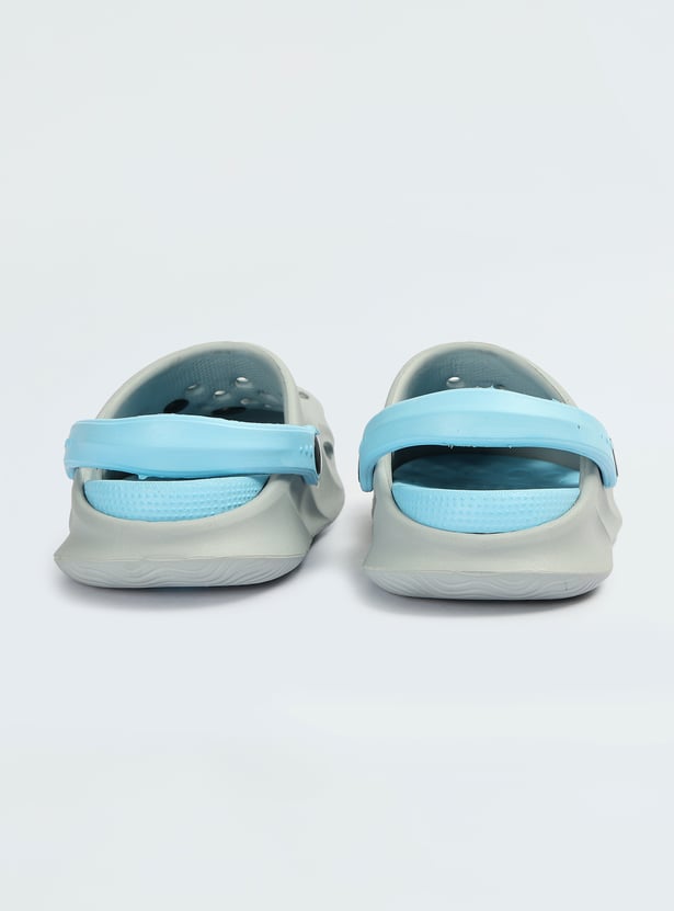 Boys Charm-Detailed Clogs