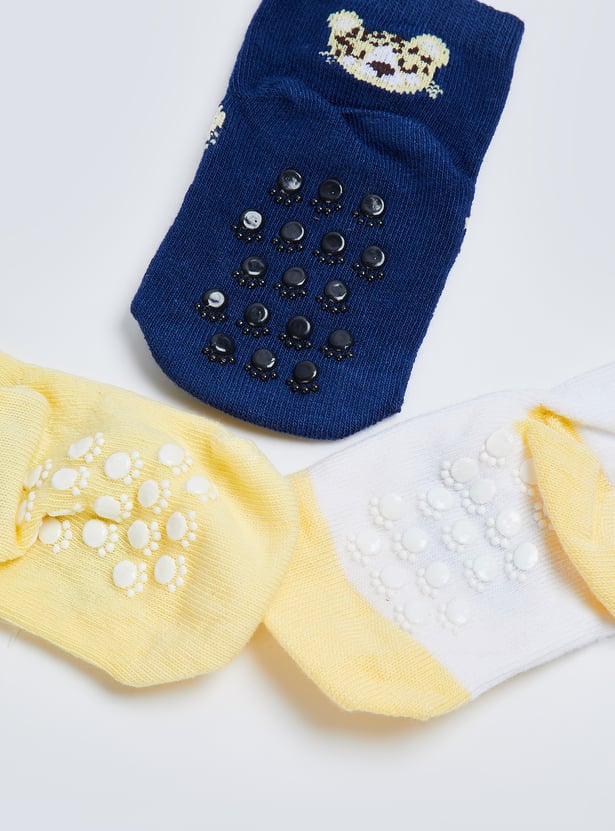 Boys Patterned Anti-skid Socks - Pack of 3