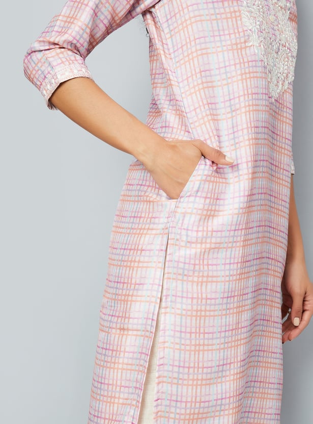 Women Checked Straight Kurta