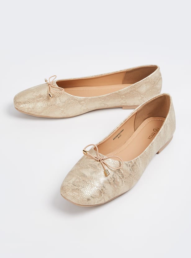 Women Animal Textured Ballerinas with Bow