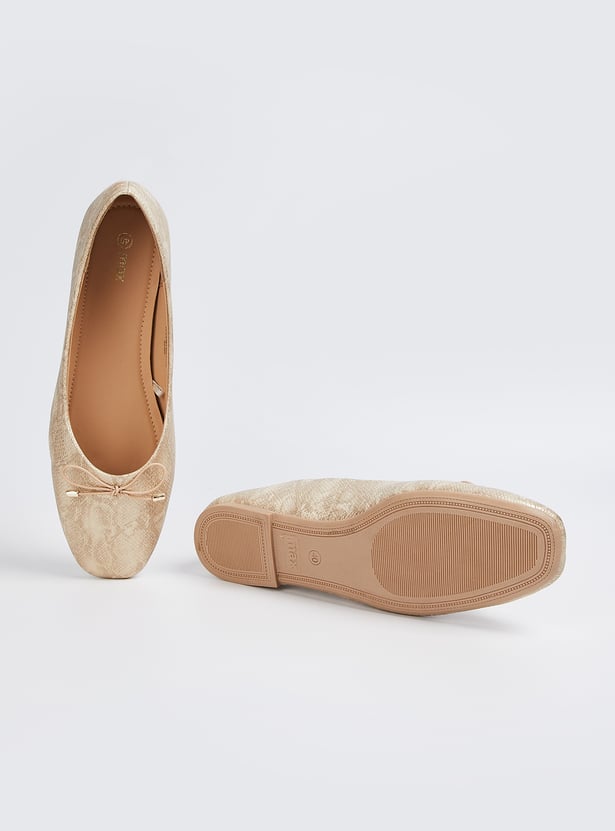 Women Animal Textured Ballerinas with Bow