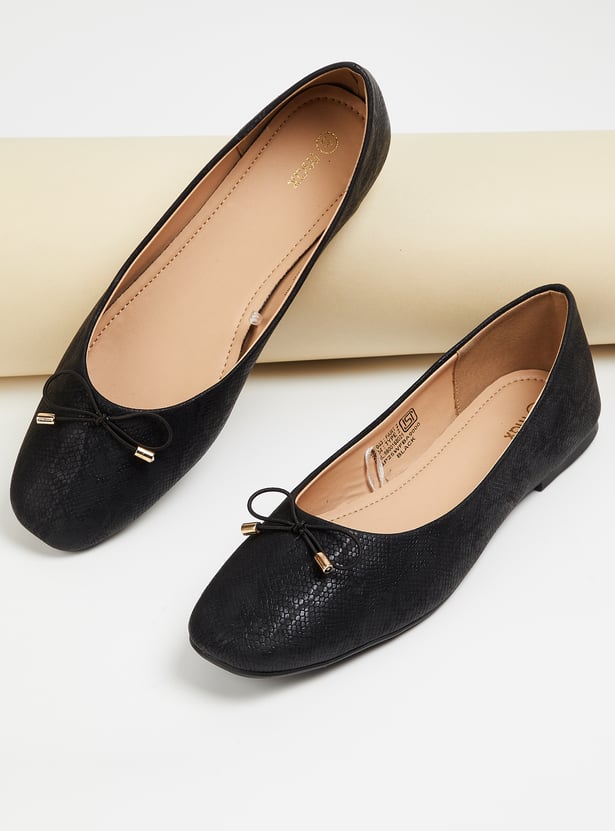 Women Animal Textured Ballerinas with Bow