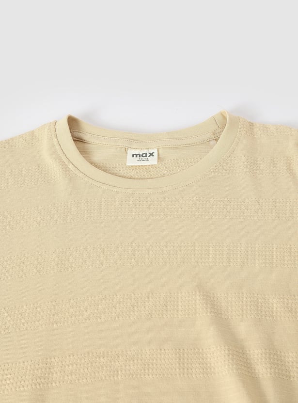 Boys Textured T-shirt