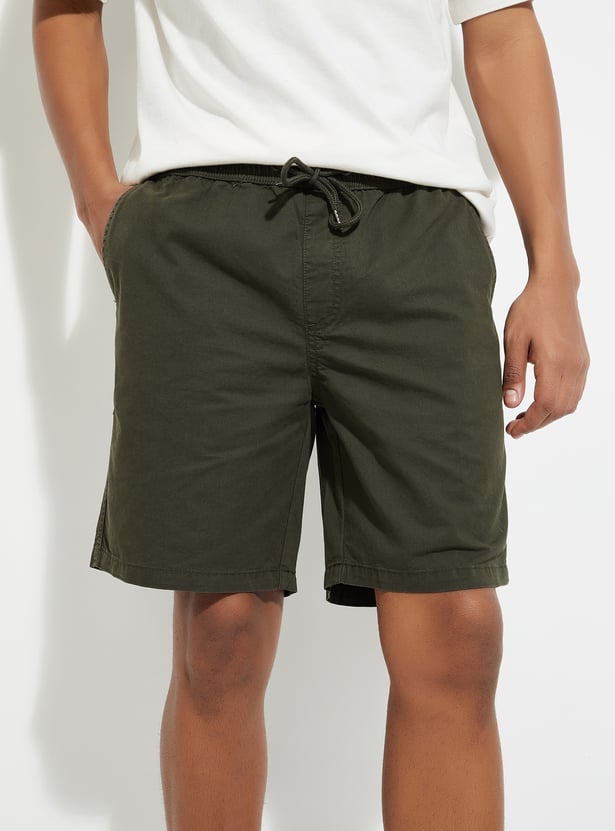 URB_N Men Solid Shorts