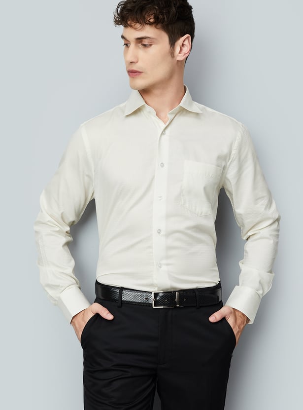 Men Structured Slim Fit Formal Shirt