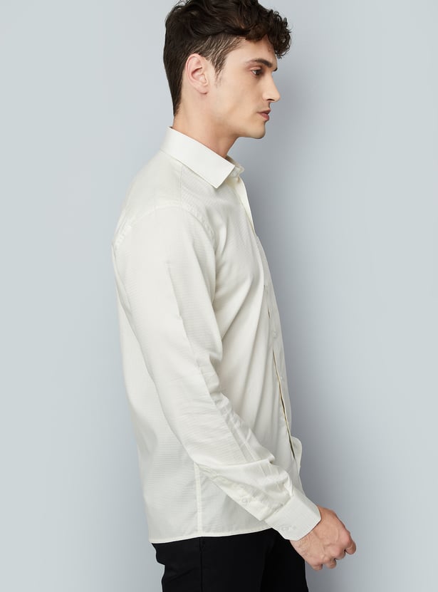Men Structured Slim Fit Formal Shirt