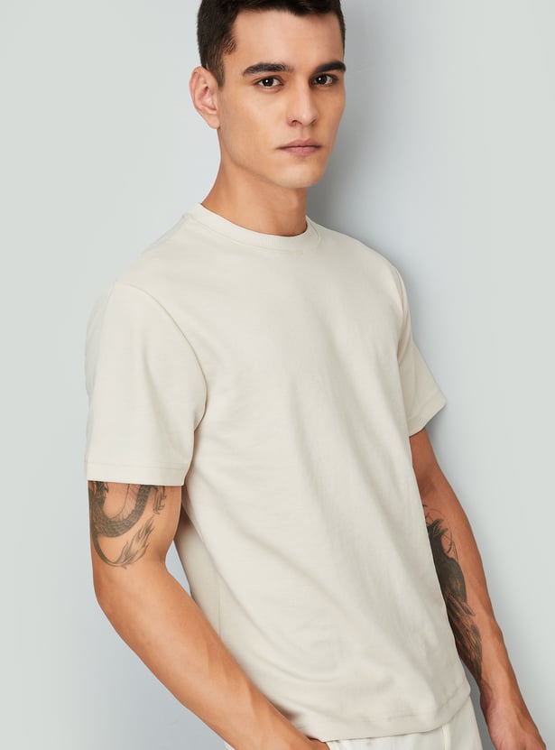 Men Solid T-shirt