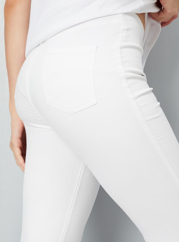 Women Solid Capri