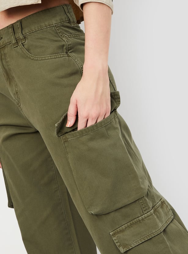 Women Solid Cargo Jeans