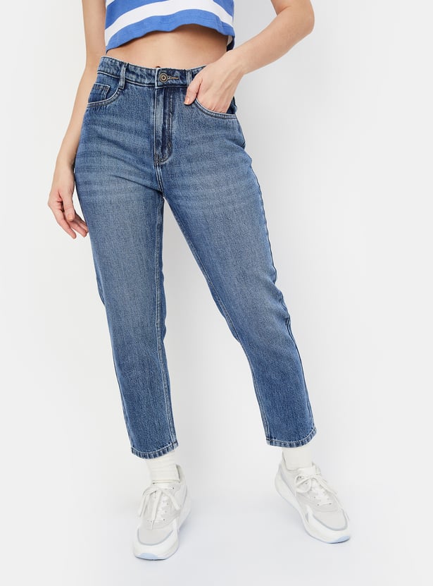Women Mom Fit Washed Jeans