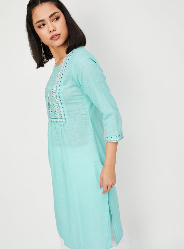 Women Embroidered Straight Kurta