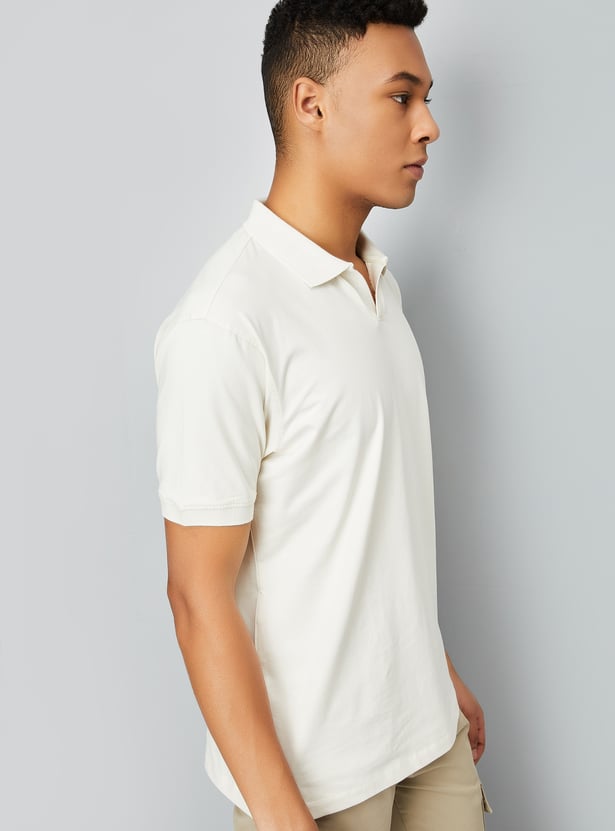 Men Solid Johnny Collar T-shirt