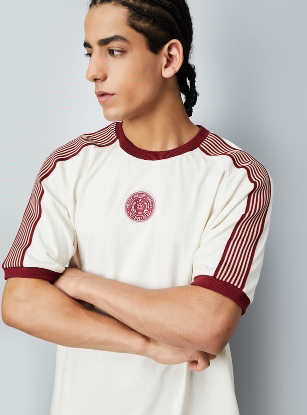 Men Shoulder Striped Oversized Sports T-shirt