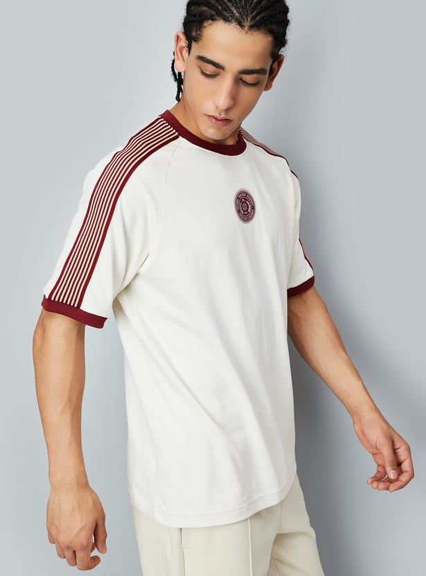 Men Shoulder Striped Oversized Sports T-shirt