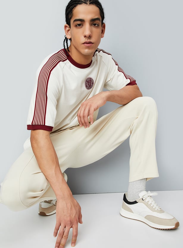 Men Shoulder Striped Oversized Sports T-shirt