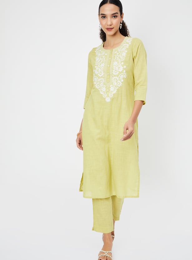Women Embroidered Straight Kurta Set