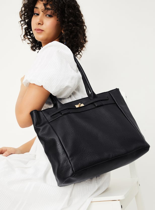 Women Textured Tote Bag