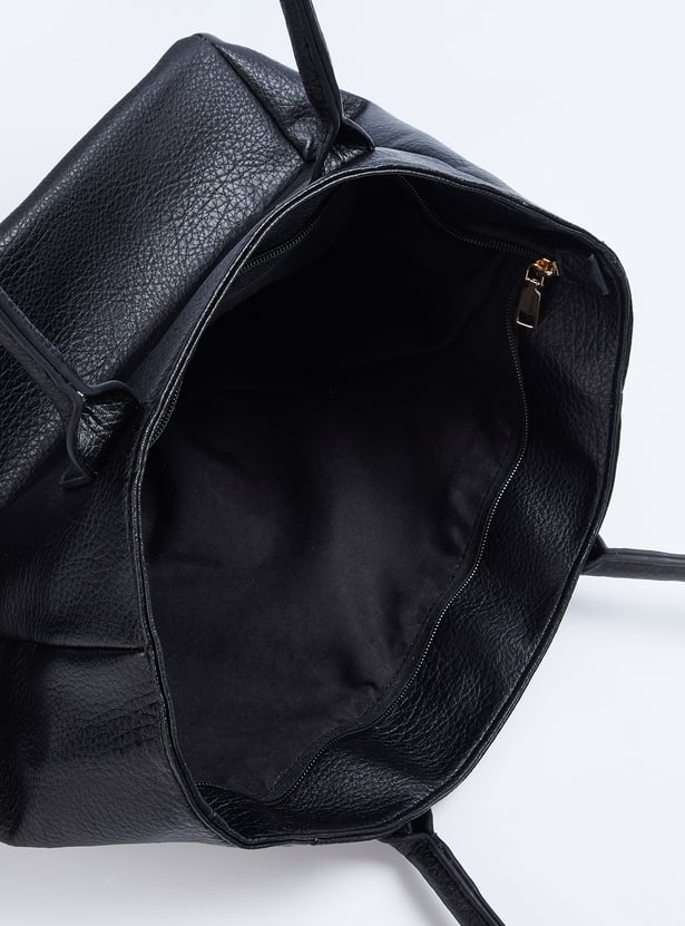 Women Textured Tote Bag