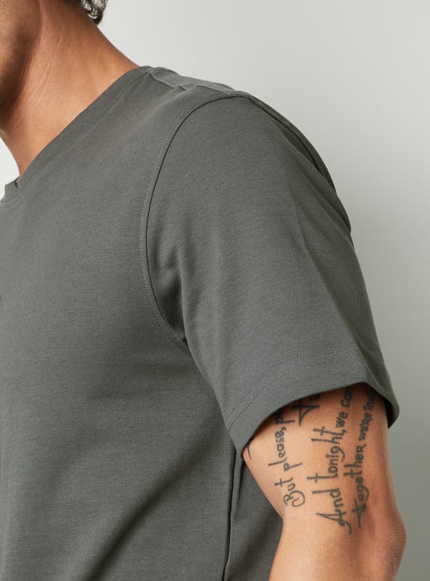 Men Embossed T-shirt
