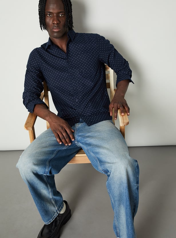 Men Printed Slim Fit Shirt