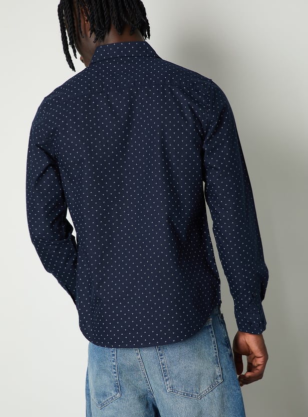 Men Printed Slim Fit Shirt