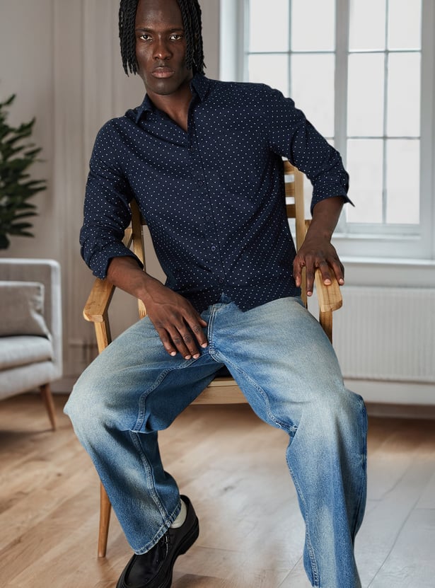 Men Printed Slim Fit Shirt