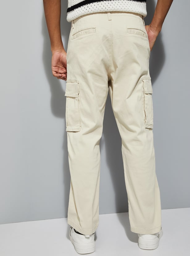 URB_N Men Textured Cargo Trousers