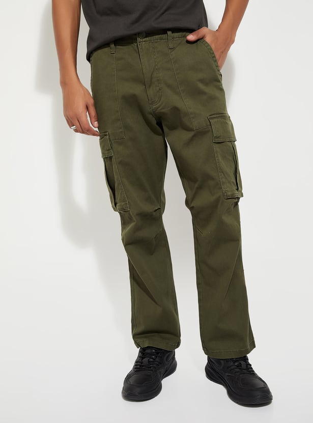 URB_N Men Textured Cargo Trousers
