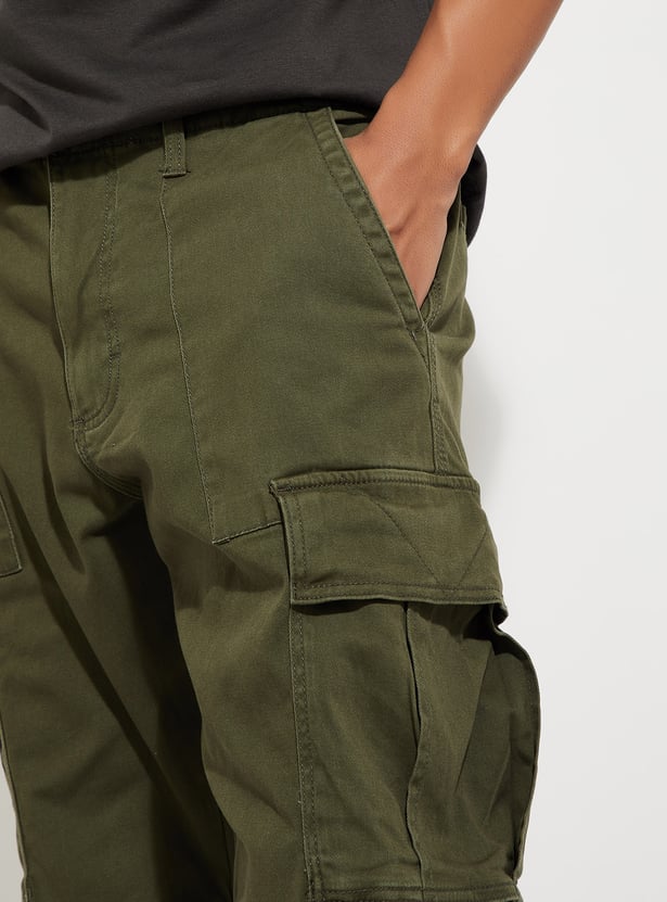 URB_N Men Textured Cargo Trousers