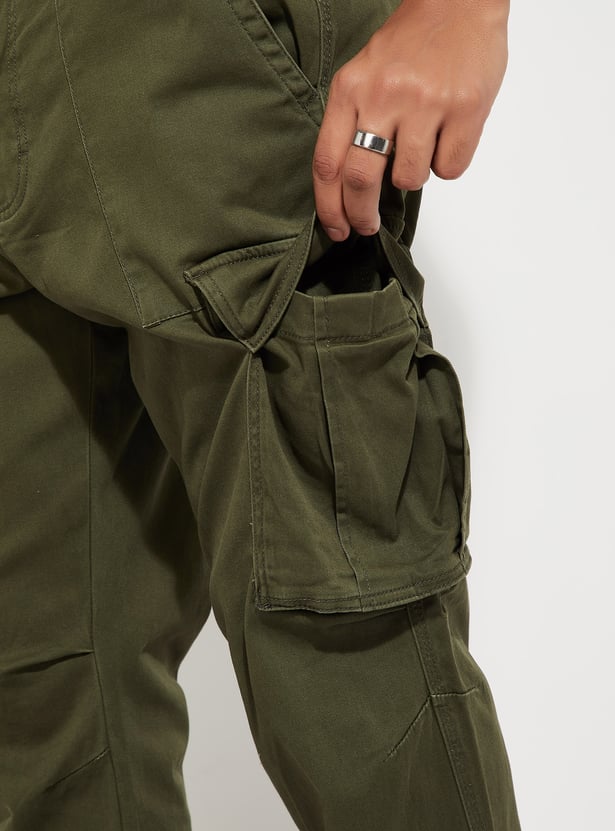 URB_N Men Textured Cargo Trousers