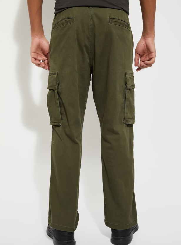 URB_N Men Textured Cargo Trousers