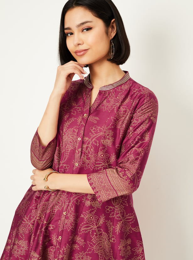 Women Woven Design Kalidar Kurta