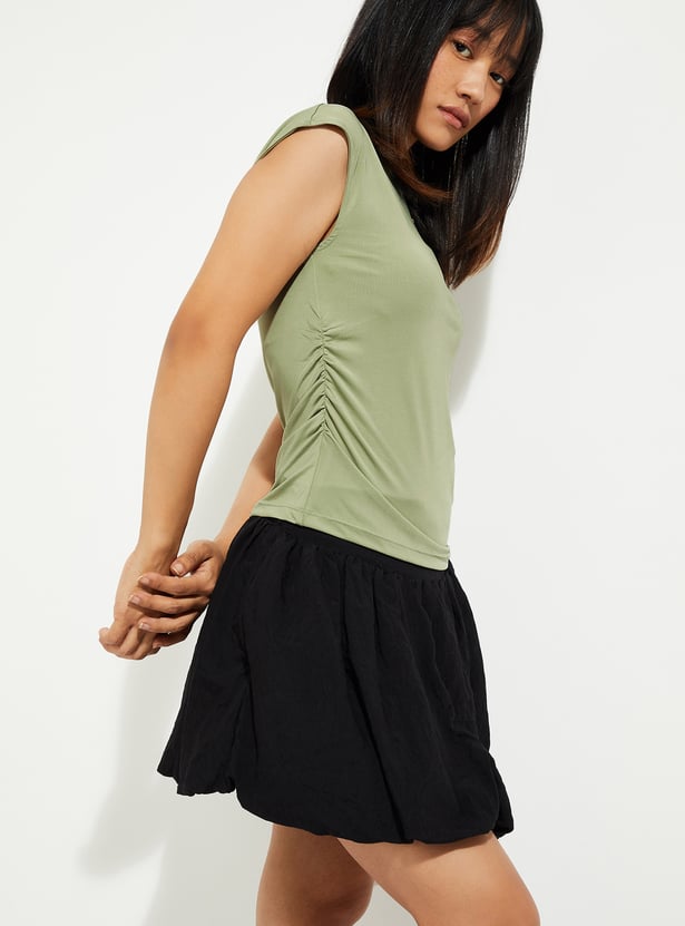 URB_N Solid Cinched Sides Top