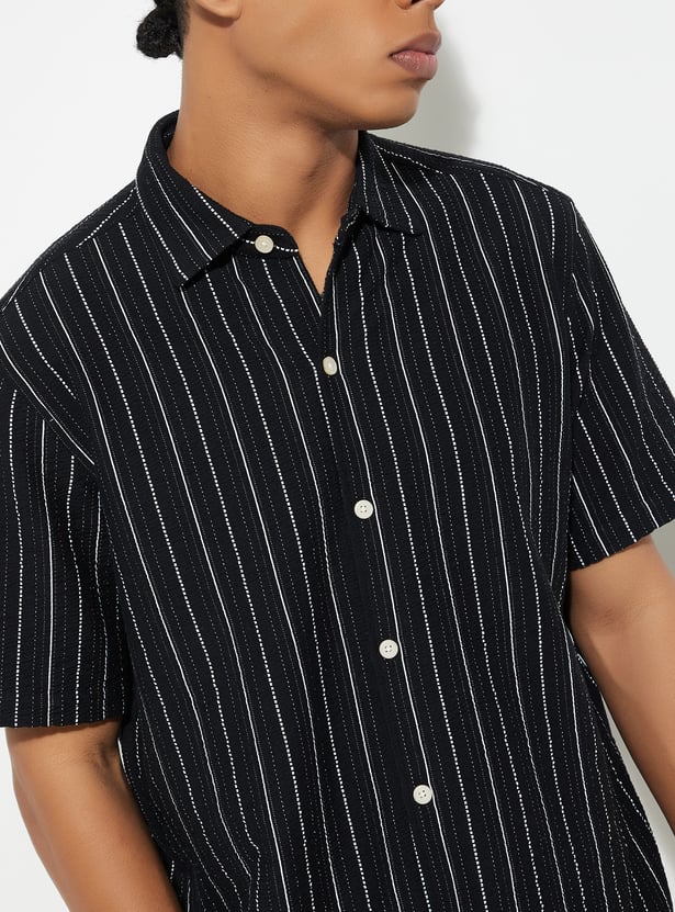 URB_N Men Striped Relaxed Fit Resort Shirt