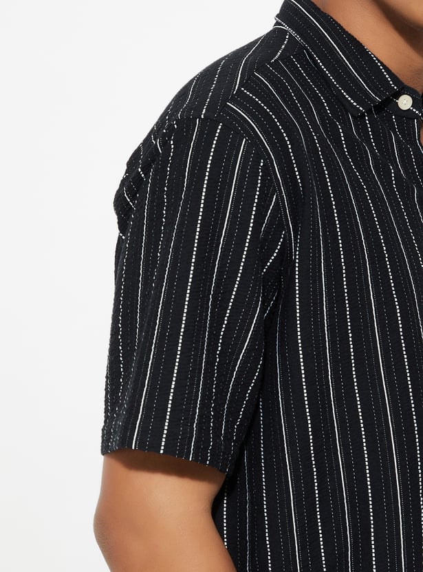 URB_N Men Striped Relaxed Fit Resort Shirt