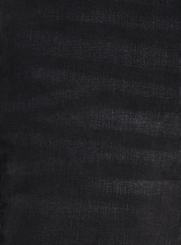 Men Washed Carrot Fit Jeans