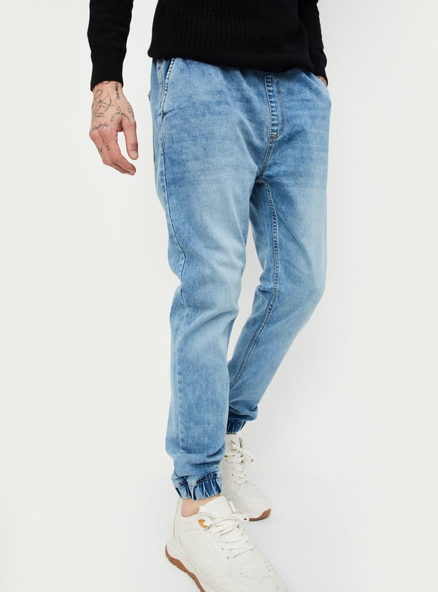 Men Washed Carrot Fit Jogger Jeans