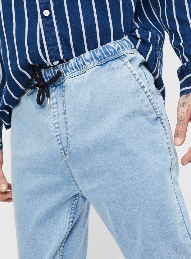 Men Washed Carrot Fit Jogger Jeans