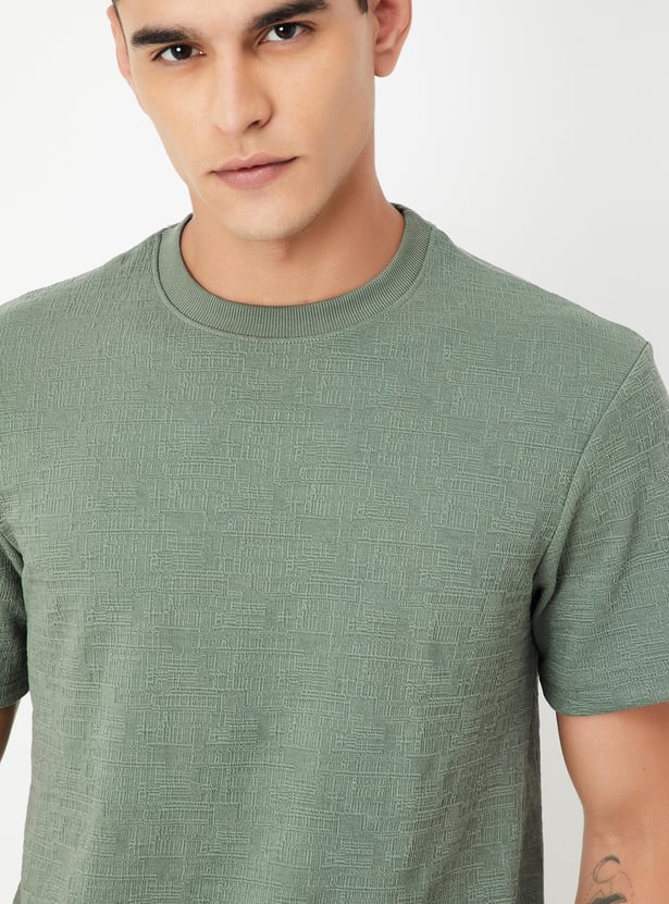 Men Textured T-shirt