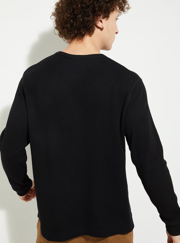 URB_N Men Ribbed Henley T-shirt
