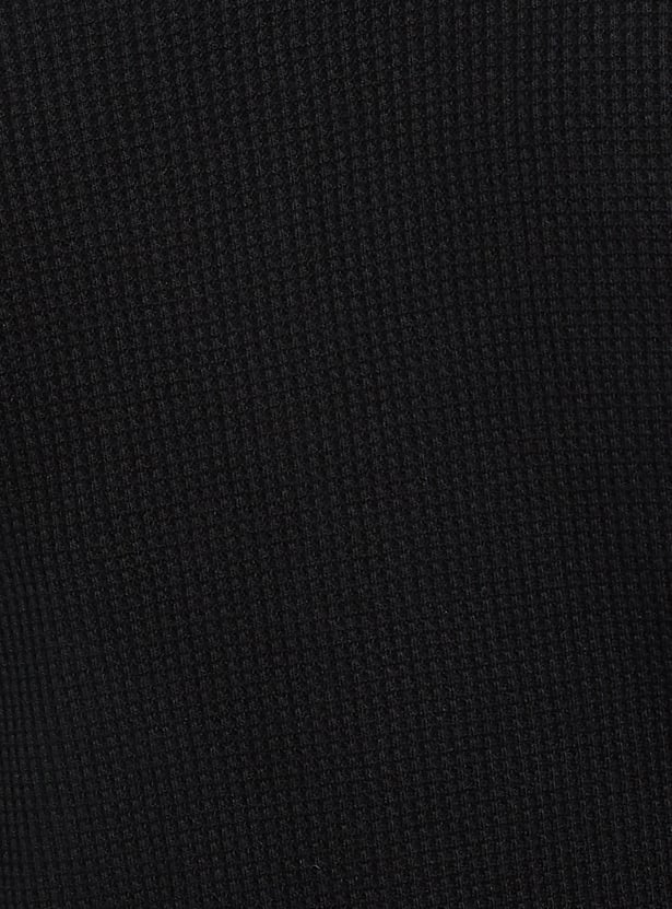 URB_N Men Ribbed Henley T-shirt