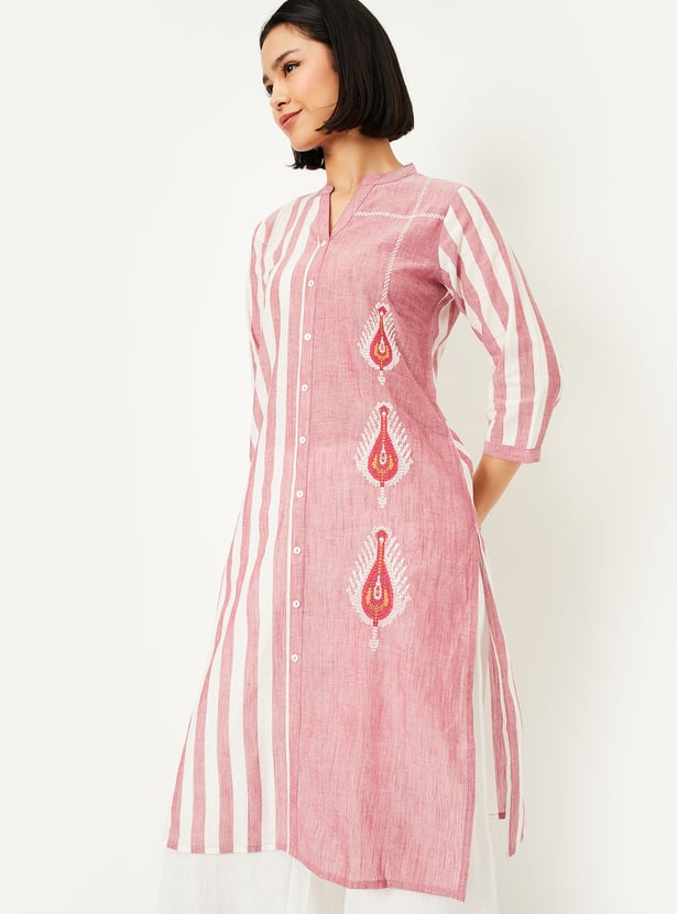 Women's White Embroidered Straight Kurtas