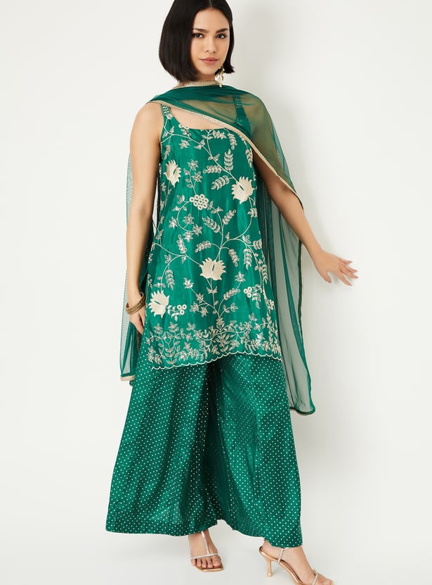 Embellished Kurti Set