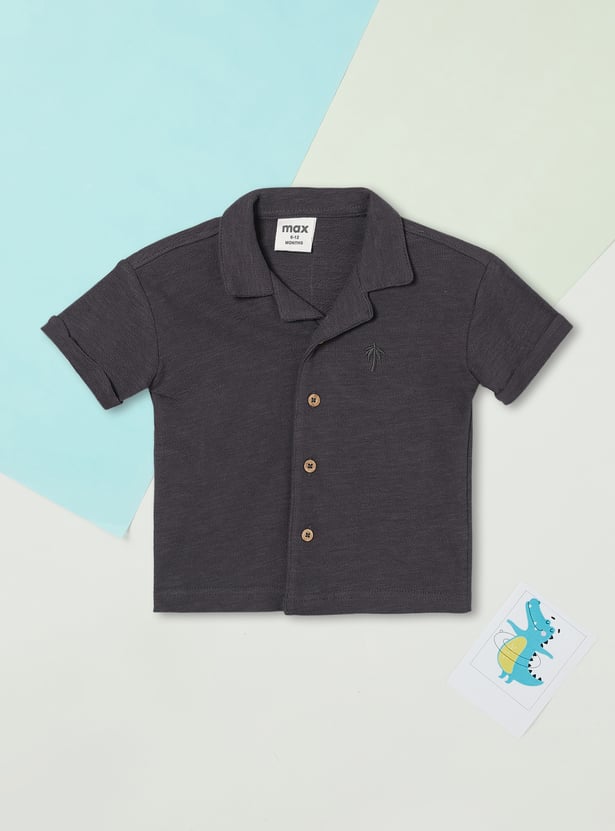 Boys Textured Shorts Set