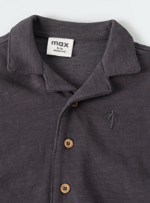 Boys Textured Shorts Set